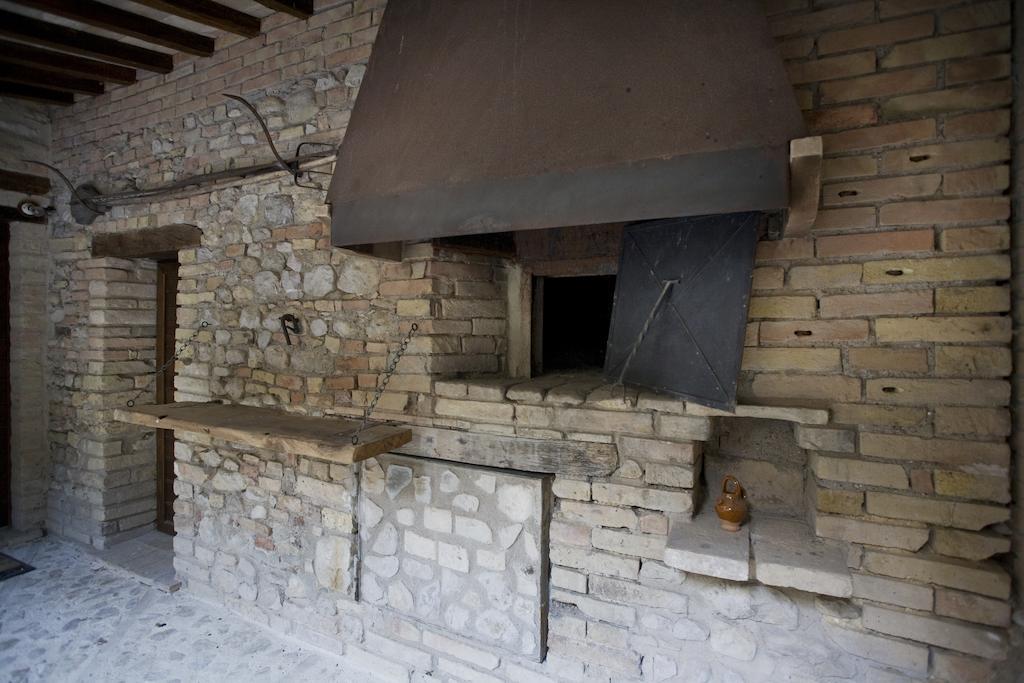 Agriturismo Il Girasole Montefalco Room photo